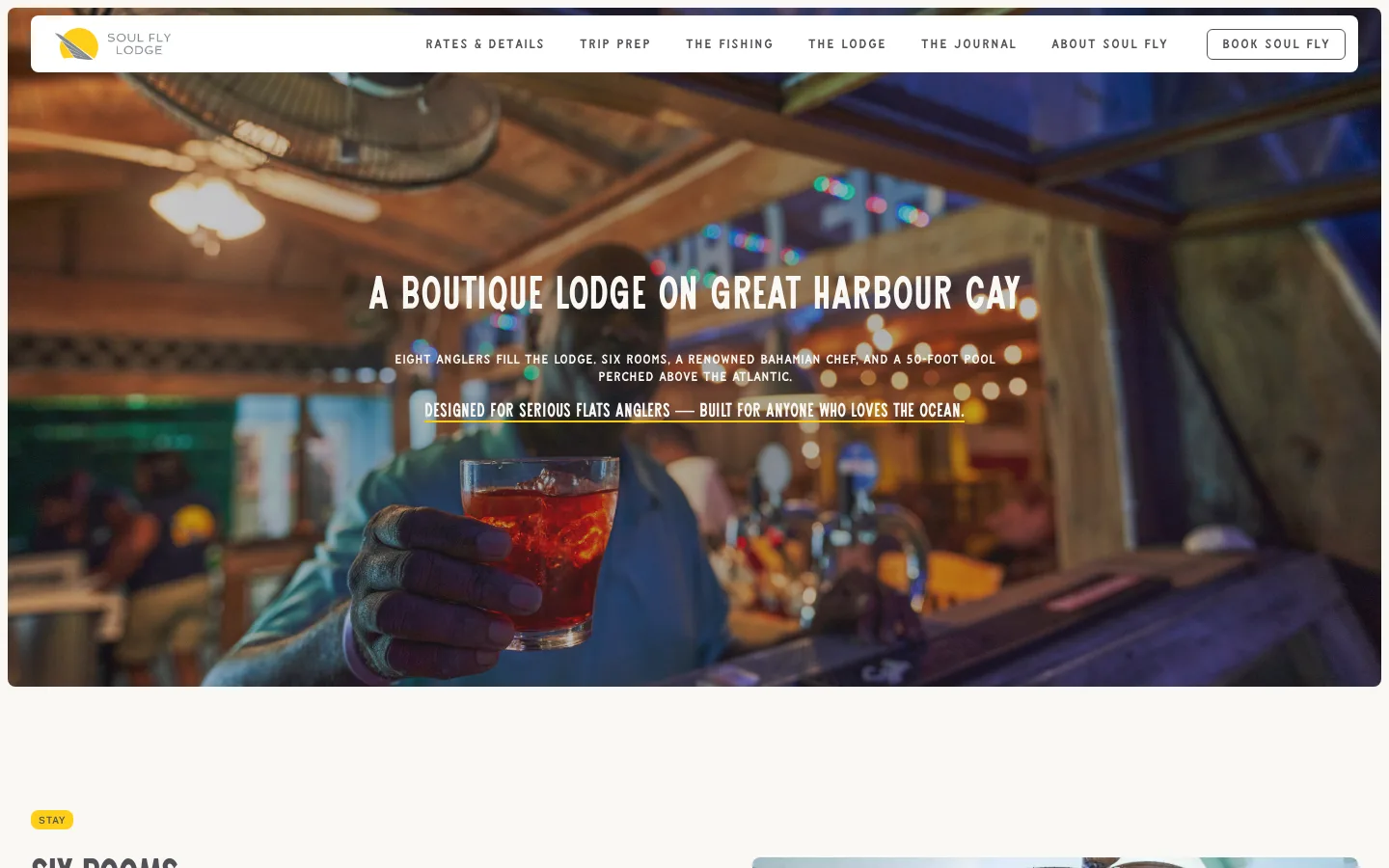 Soul Fly Lodge lodge page: real photos of the rooms, the dock and the water.